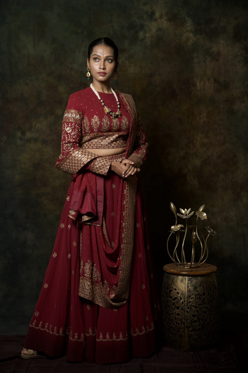 Maroon Zari Ek Taar Lehenga